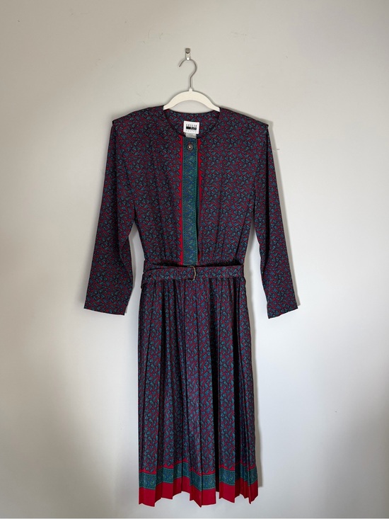 Leslie Fay Dresses & Skirts - Vintage midi dress with shoulder pads‎ size M